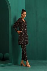 Truebrowns Black Tonal Ikat Muslin Silk Printed V-Neck Front Pleat Co-Ord Set